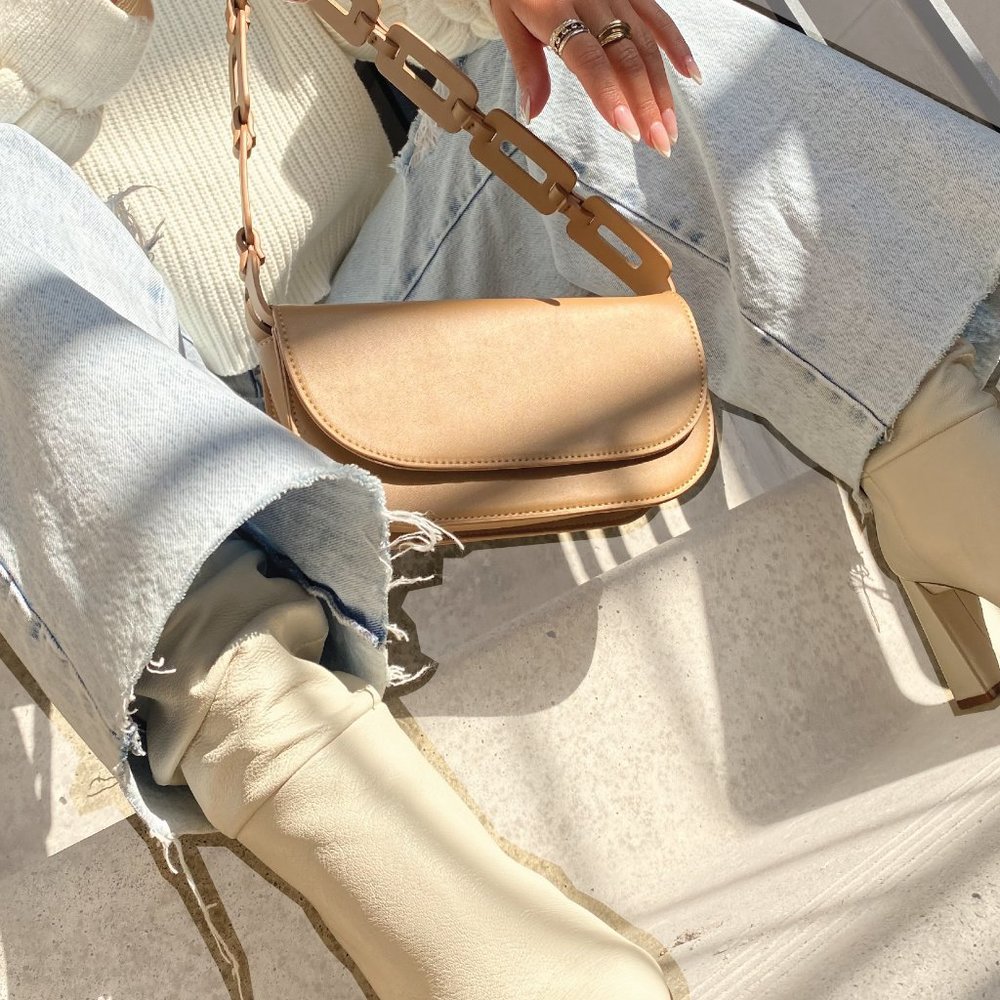 TAN LINK HANDBAG